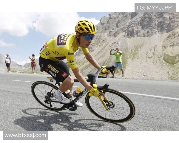 中国自行车选手时隔15年重返环法赛场再创历史 引发热烈关注 中国自行车选手时隔15年重返环法赛场再创历史 引发热烈关注